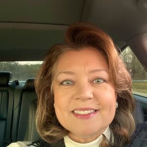 Meet your Posher, Candy